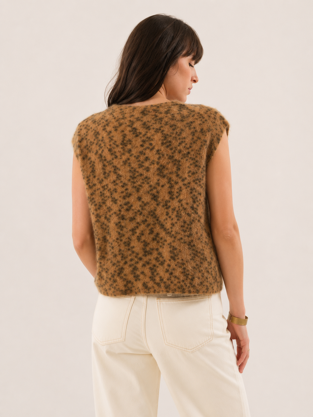 Pull léopard sans manches